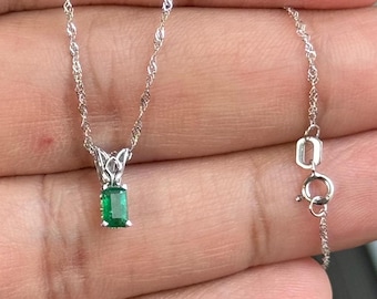 Platinum Emerald Pendant Necklace: AA Grade Scroll Solitaire, May Birthstone