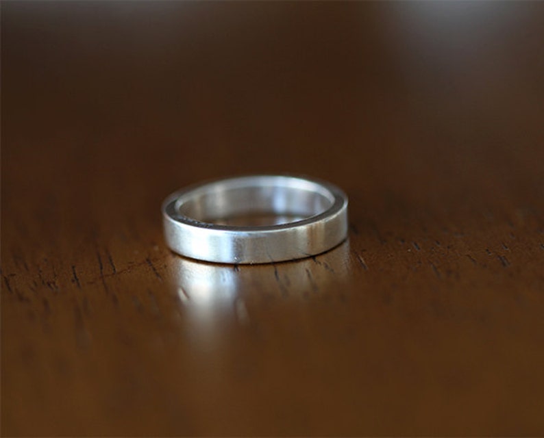 Custom Personalized Men's Wedding Band E0334 image 4