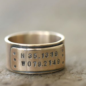 14k Gold Latitude Longitude Personalized Wedding Ring E0309 image 2