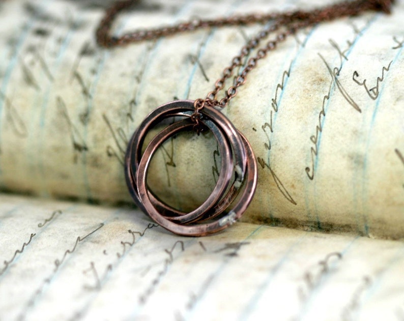 Rustic Oxidized Copper Trinity Ring Necklace E0247 image 2