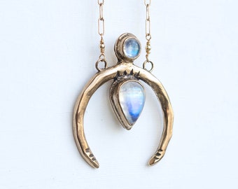 NEW MOON / Moonstone Necklace, Crescent Moon Necklace, Moonstone Jewelry, Rainbow Moonstone Necklace, Moon Phase Necklace, Bohemian Jewelry