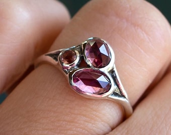 Malaya Garnet Silver Cluster Ring