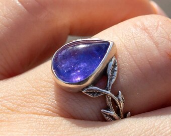 Tanzanite Twisted Vine Ring, Sterling Silver Size 6.75