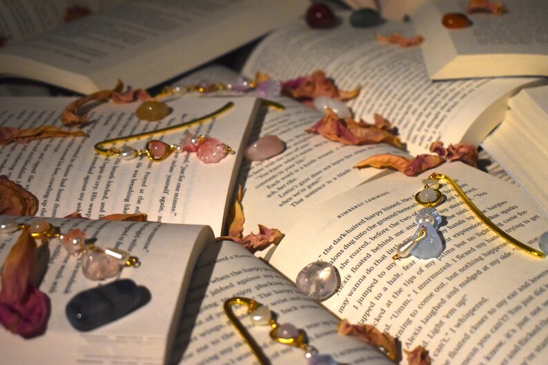 Bloomarks - Basic and Aurora versions (flower bookmarks) image 6