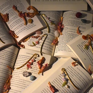 Bloomarks - Basic and Aurora versions (flower bookmarks) image 2