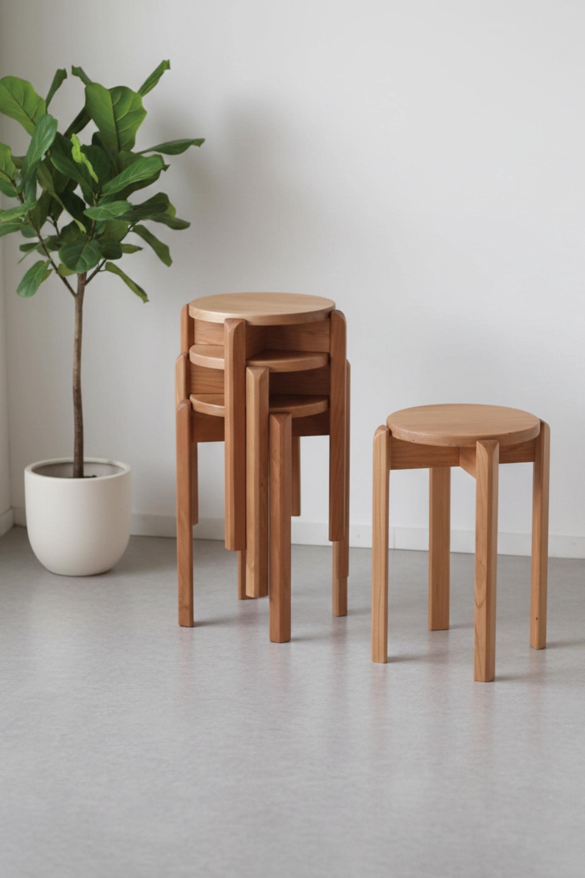 Sculptural stool - Etsy 日本