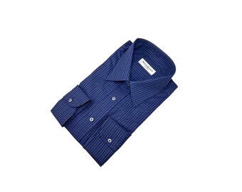 Authentique chemise vintage Yves Saint Laurent en coton bleu à fines rayures pour homme Taille 41/16