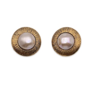 Authentic Chanel Vintage Gold Metal and Pearl Cabochon Round Clip On Earrings
