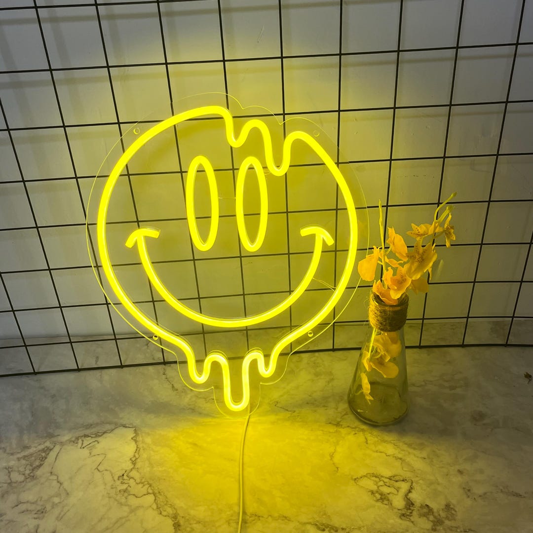 Yellow Retro Smiley Face Neon Sign - Happy Vintage LED Wall Light for ...