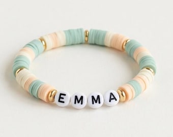 Custom Name Beaded Bracelets – Personalized Friendship Jewelry in Bulk for Teams & Schools