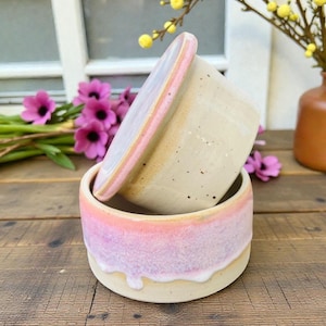 Butterdose aus Steinzeug | Französische Butterdose | rosa-weiß verlaufende Glasur | Keramik Unikat