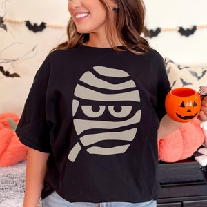 Mummy Shirt, Halloween Mummy Shirt, Spooky Shirt, Funny Halloween Shirt, Halloween Tee, Halloween Squad Shirt, Cute Halloween Party Shirt
