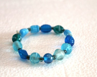 Stretchy Blue Beaded Bracelet