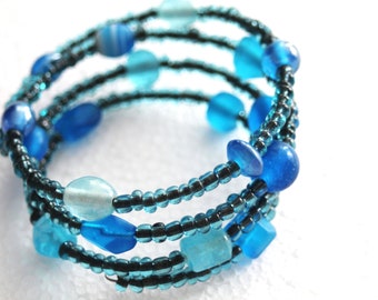 Blue beaded Memory Wire Bracelet