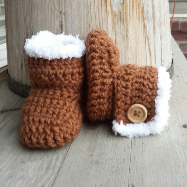PATTERN ONLY Crochet baby girl boots, faux fur uggs pattern