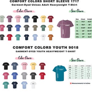 Puede incluir: Imagen de producto con una carta de colores de camisetas Comfort Colors, incluyendo tallas para adultos y j&oacute;venes. La imagen muestra varios colores de camisetas, tablas de tallas y medidas en pulgadas. El texto "COMFORT COLORS" es visible.