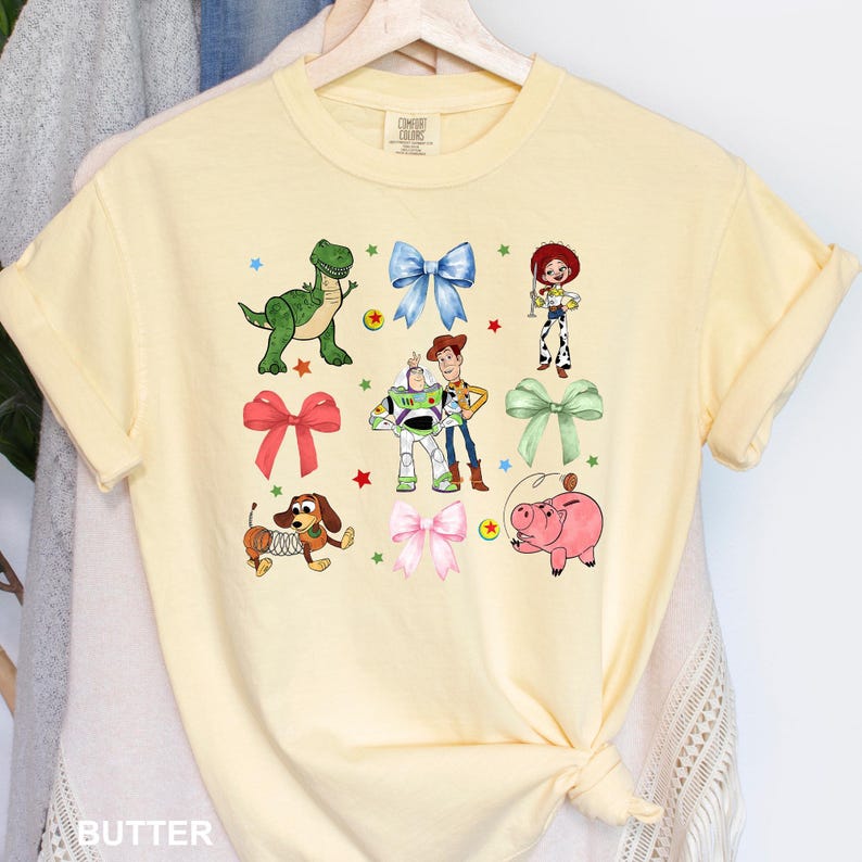 Camiseta de Toy Story con lazos de colores cómodos, camiseta de Toy Story con lazos de colores, camiseta de Jessie, Woody, Buzz, Bullseye, camiseta Slinky, camiseta de Toy Story Pixar 213165 imagen 9