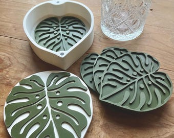 Monstera Leaf Coasters: 4-Pack with Storage Box