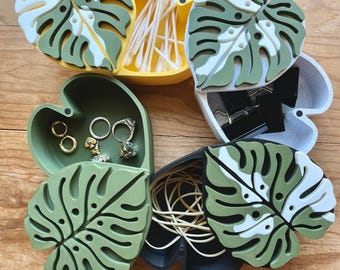 Monstera Plant Storage Box: Custom Color Lid, Desk Organizer