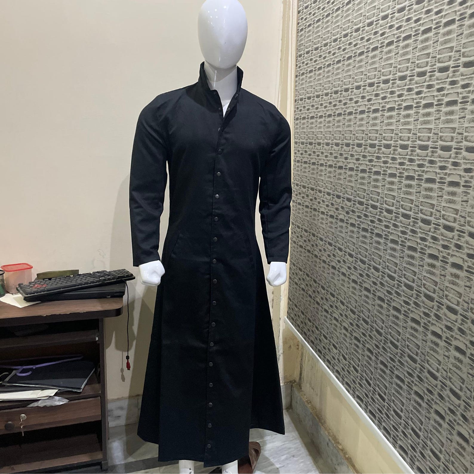 Cosplay e moda gotica Neo Matrix Heavy Duty Cotton Keanu Reeves Trench nero gotico: Matrix Cosplay Giacca lunga nera - Italia