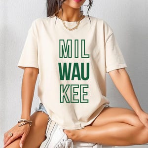 Throwback Milwaukee Bucks Wisconsin T-shirt, Vintage Unisex Tee, Retro Basketball Fan Shirt, Sports Apparel, Gift for Her