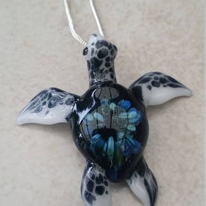 Glass Sea Turtle Pendant Jewelry Gift for Mom Gift Nautical Sea Glass Necklace for Guys Body Decor Beach Jewelry Ocean jewelry