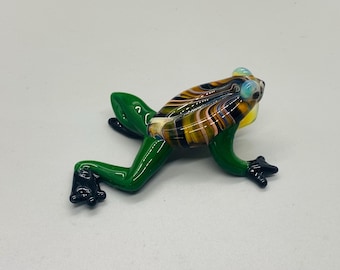1970 年代の ARORA SECRETS、Hidden Treasures のエナメル製カエルの
