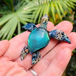 Sea Turtle Necklace Scuba Diver Gift or Beach Party Jewelry Blown Glass Pendant Ocean Jewelry Aqua Marine Pendant Necklace Art Jewelry