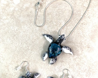 Glass Sea Turtle Jewelry Set: Earrings and Pendant Ocean Theme