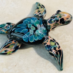 Sea Turtle Jewelry Gift for Mom Pendant Turtle Keepsake Necklace for Girlfriend Hand blown Nautical Jewelry Pendant Beach Party Decor