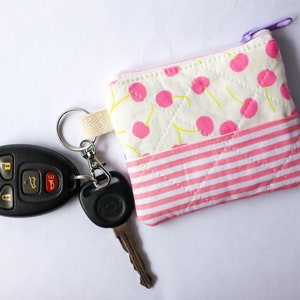 Cotton Quilted Zipper Pouch, Quilted Coin Purse, Cute Quilted Zipper Pouch, Keychain Zipper Coin Purse, Small Cute Gift for Friend