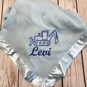 Satin edge Waffle Blanket Personalized embroidered GREAT BABY GIFT Embroidery