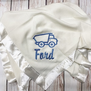 Satin edge Waffle Blanket Personalized embroidered GREAT BABY GIFT Embroidery