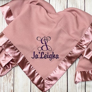 Satin edge Waffle Blanket Personalized embroidered GREAT BABY GIFT Embroidery image 2