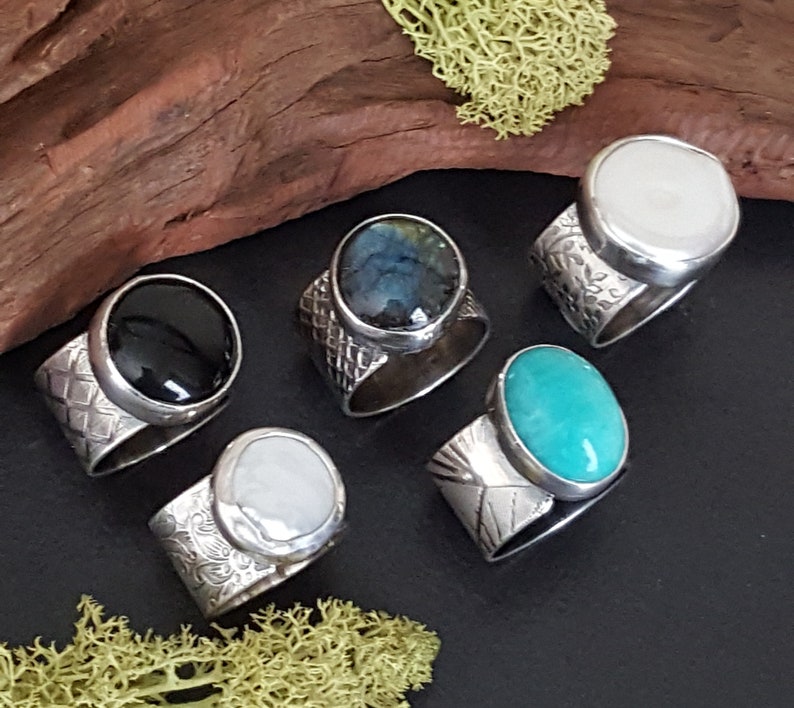 statement ring labradorite oxidized michelle grady michele grady labradorite jewelry size 8 ring Labradorite Ring ring band