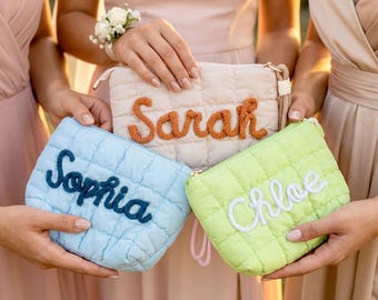 Custom Quilted Makeup Bag, Bridesmaid Proposal Gift, Puffer Cosmetic Bag, Maid of Honor Gift, Bachelorette Party Favor, Personalized Pouch