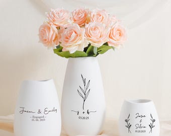 Custom Engagement Ceramic Flower Vase,Wedding Vase With Name & Date,Engagement Gift,Anniversary Gift,Bridal Shower Gift,Gift for Newlyweds