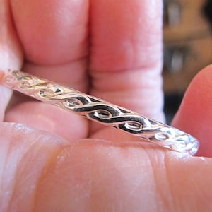 Celtic Weave Cuff - Un bracelet pour nouveau-né en argent sterling