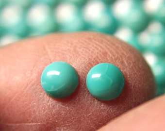 5mm Round Kingman Turquoise Cabochons-small parcels-Q