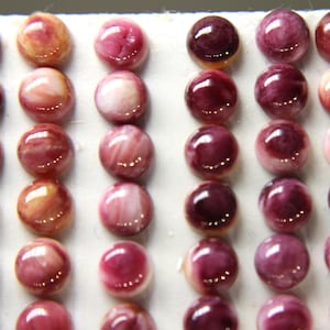 4mm Purple Spiny Oyster Cabs - Small Parcels