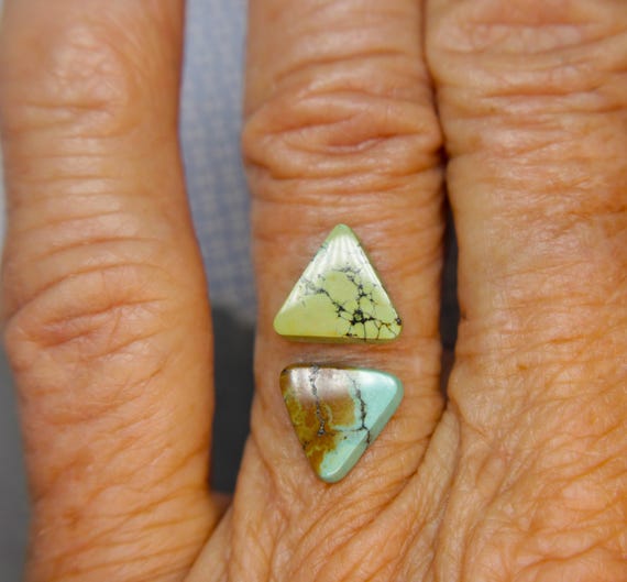 Triangle Tibetan Turquoise- 9mm-2 Left - Etsy Israel