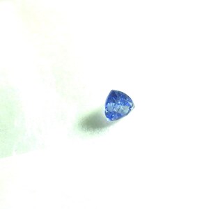 Small Faceted Tanzanite 5mm Trillium image 3