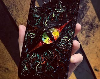 Glow in the Dark Eyeball Phone Case – Handmade 3D Resin Horror Cover for iPhone & Samsung