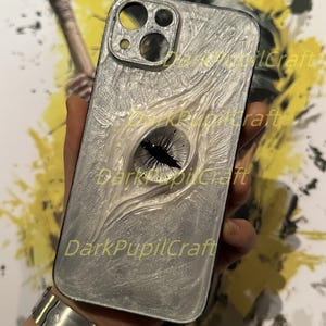 Handmade Gothic Horror Phone Case with 3D Eyeball – Flesh Texture Resin Cover for iPhone & Samsung Light yellow