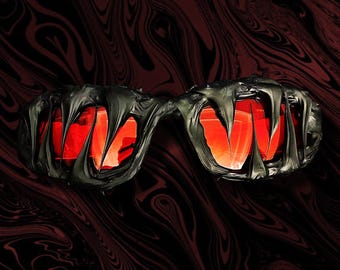 Punk Bloody Sunglasses for Girlfriend Boyfriend, Y2K Fashion Sunglasses, Gothic Halloween Gifts for Him Her, Horrible Eyewear for Women Men