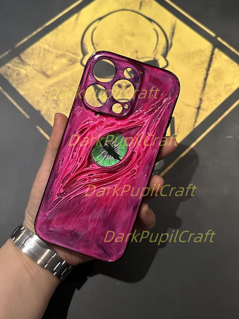 Handmade Gothic Horror Phone Case with 3D Eyeball – Flesh Texture Resin Cover for iPhone & Samsung Pink