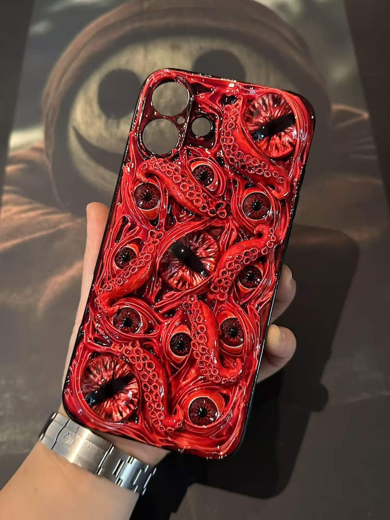 Grotesque 3D Eyeball Phone Case – Handmade Bio-Horror Resin Case with Embedded Eyes for iPhone & Samsung Red