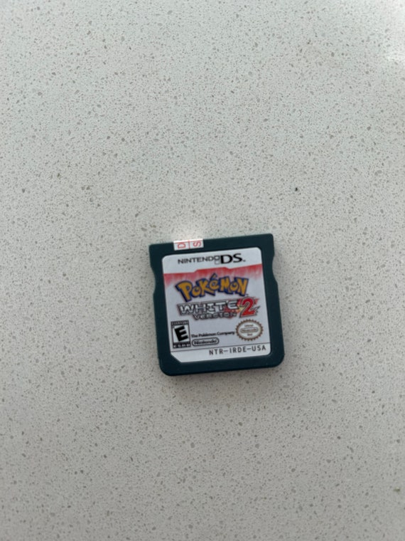 Pokemon White 2 Version Nintendo DS