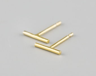 Gold Short Thin Bar Studs || Handmade, Earrings, Stud, Gift, Gold, Silver, Bar, Line, Lines, Casual, Textured, Circle, Round, Shiny