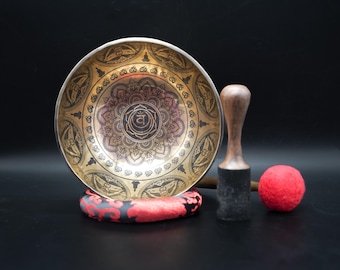 D Note Vam Mantra Etching 9 Inch Singing Bowl-Tibetan Singing bowl From Nepal, Healing Bowls , Singing Bowl Sets